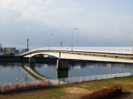 公園　旧猪名川緑地（公園）まで1328m