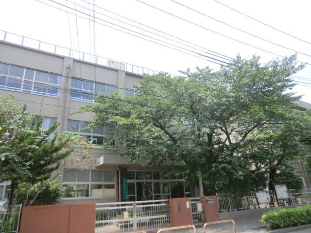 小学校　千住第八小学校（小学校）まで270m
