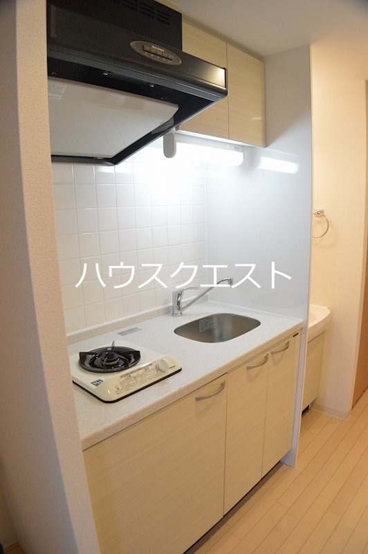 近鉄京都線 東寺駅 徒歩3分 8階建 築18年のキッチン写真