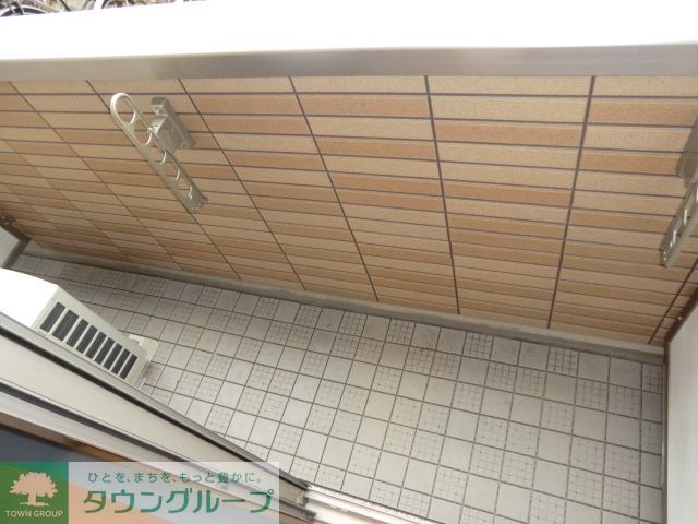バルコニー　洗濯物も気持ちよく干せます