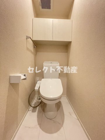 トイレ　【エクスプレス新八代 A棟】A103 温水洗浄便座