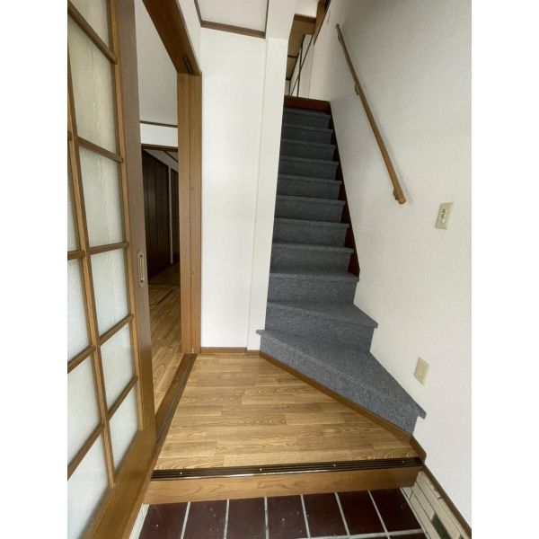 Re-Home鳳西町の玄関写真