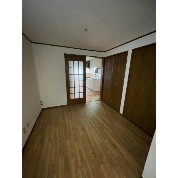 Re-Home鳳西町の居間写真