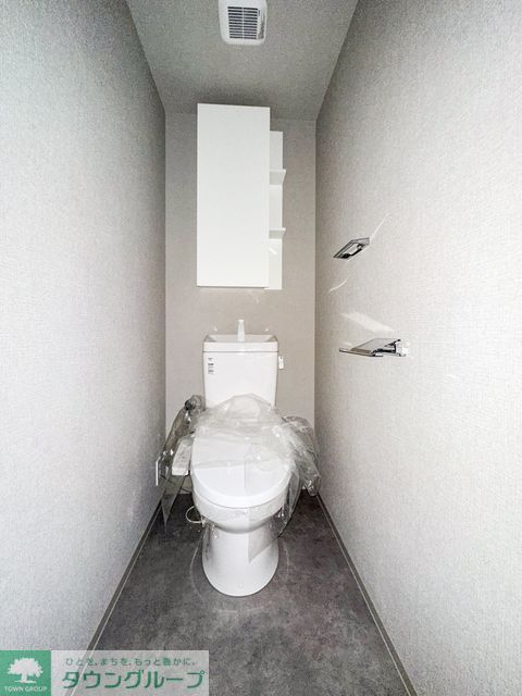 トイレ　※写真は同タイプ住戸です。