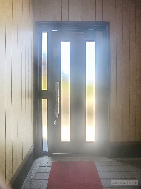 湖南サンライズ1貸家の玄関写真