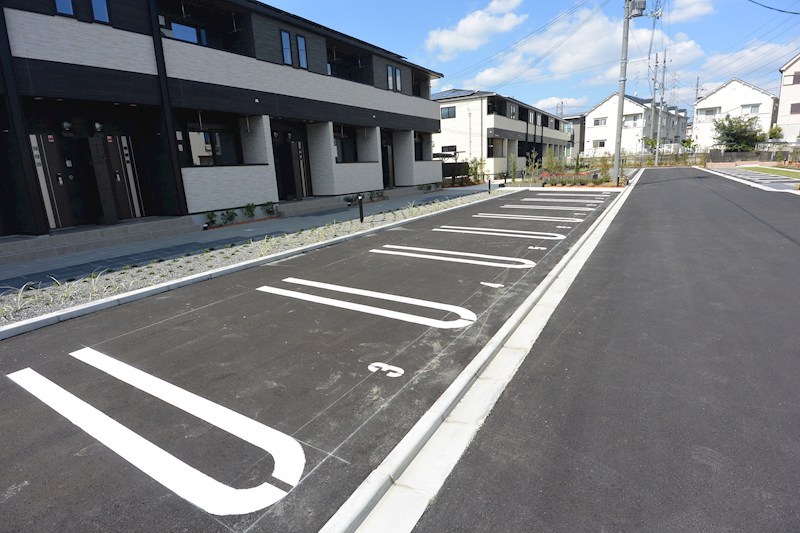 駐車場　駐車場