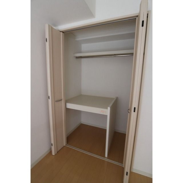 収納　（別タイプ参考写真）アソシエール千川　豊島区高松２