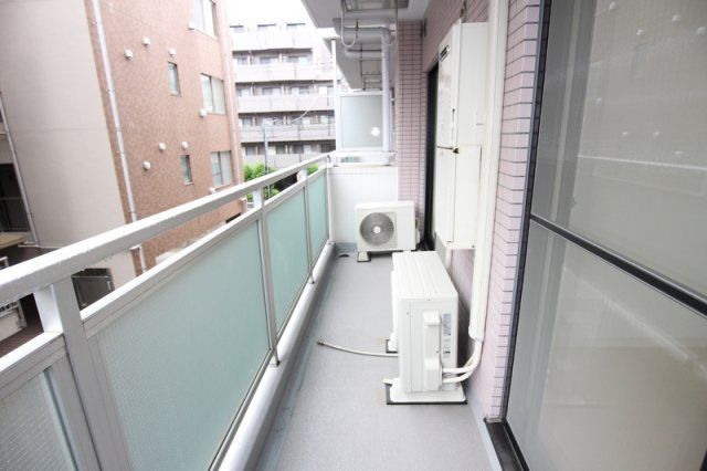 バルコニー　（別タイプ参考写真）アソシエール千川　豊島区高松２