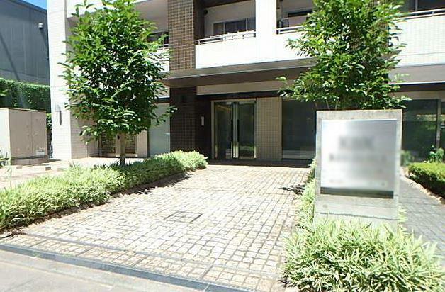 建物外観　★洗練されたデザインのエントランス★