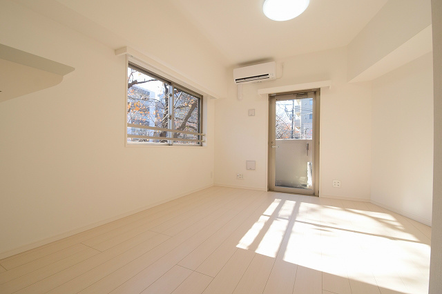 その他部屋・スペース　西向き！角部屋・２面採光！