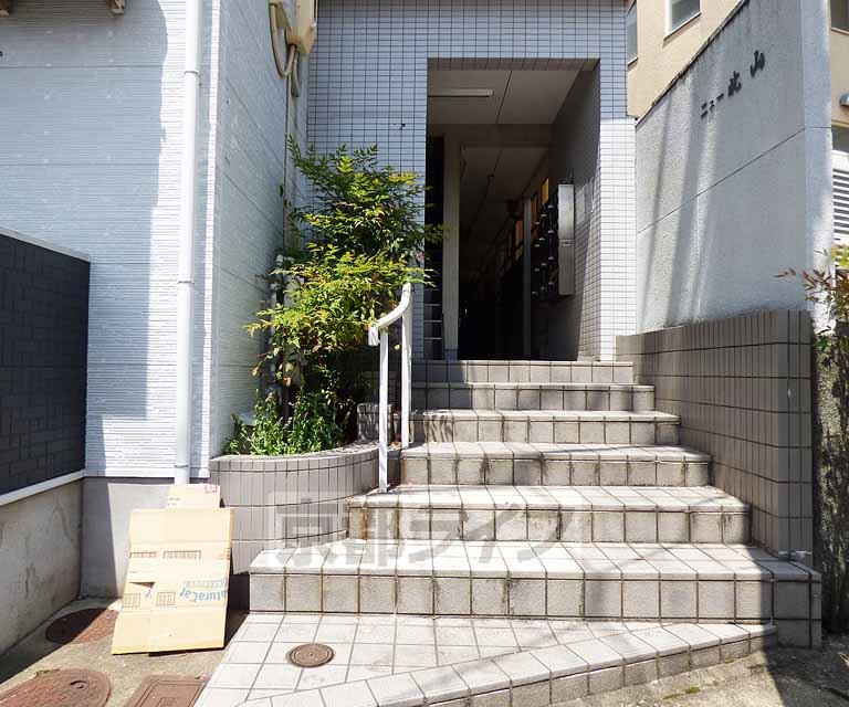 地下鉄烏丸線 北大路駅 徒歩37分 2階建 築57年の外観写真