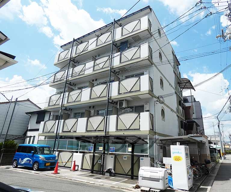 第20長栄イスズベル京都伏見の外観写真