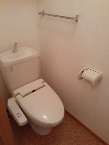 モンターニュBのトイレ写真