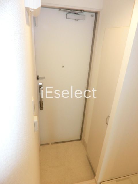 玄関　シューズＢＯＸ付の玄関です！