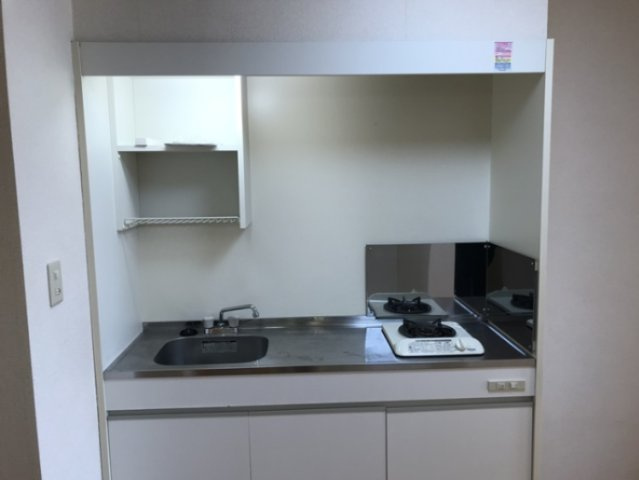 キッチン　同物件別部屋です。