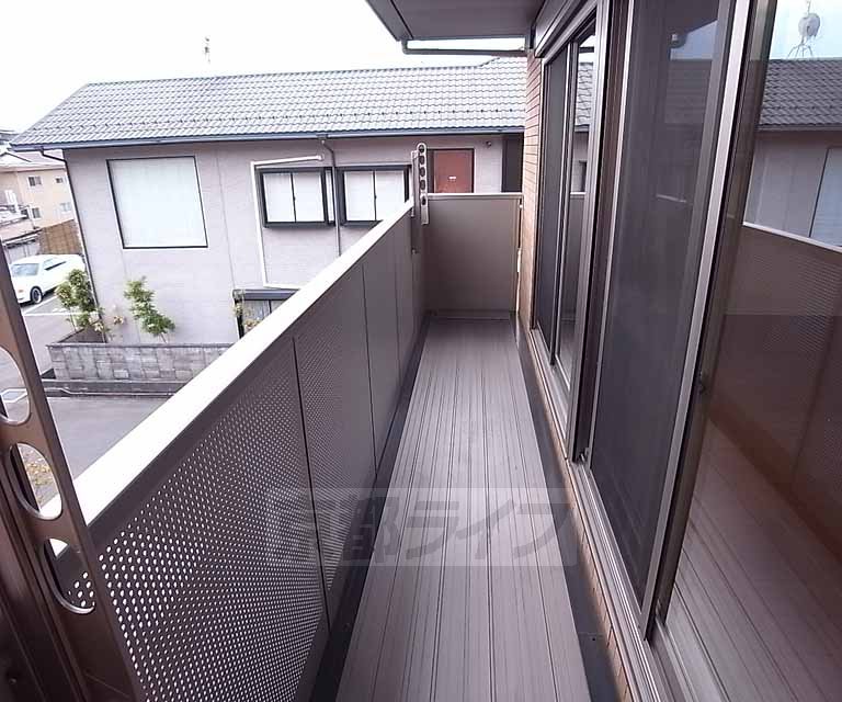 バルコニー　南向きのバルコニーです。