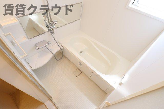 バス・シャワールーム　日々の疲れを癒すお風呂付です