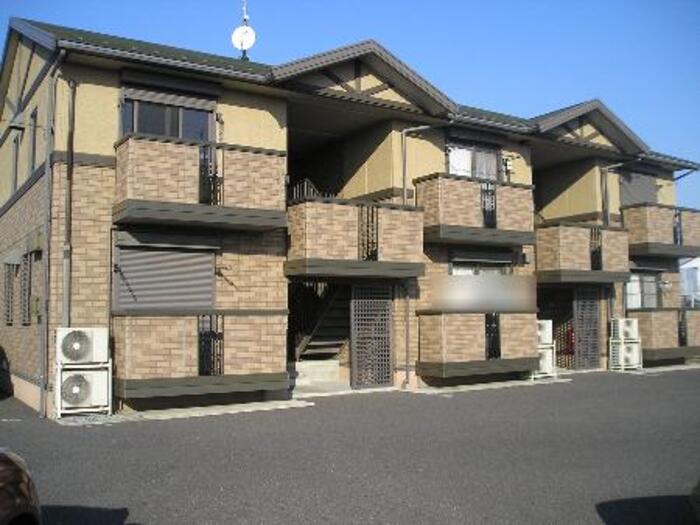 建物外観　駐車場２台付き♪