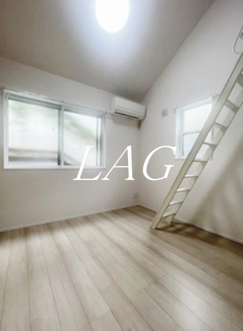 居室・リビング　洋室のお部屋です。