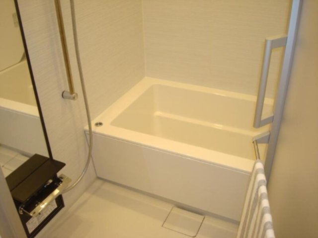 バス・シャワールーム　別部屋参考写真