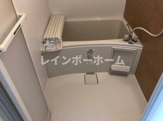 バス・シャワールーム　お風呂です