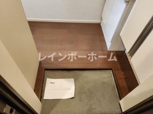 玄関　シンプルで使いやすい玄関です