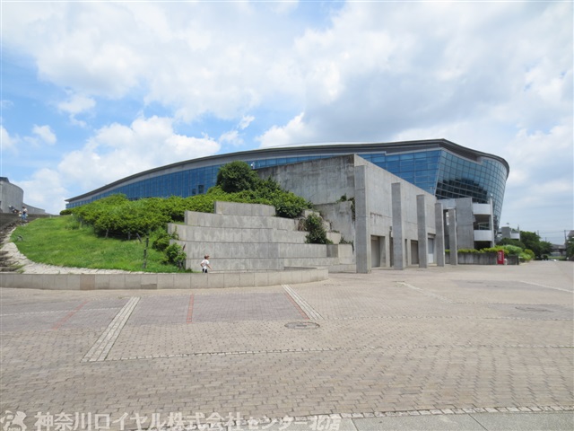 その他　横浜国際プール（その他）まで566m