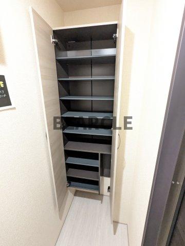 収納　ちょっとした収納スペースも充実しています