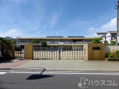 幼稚園・保育園　井高野第二保育園（幼稚園・保育園）まで280m