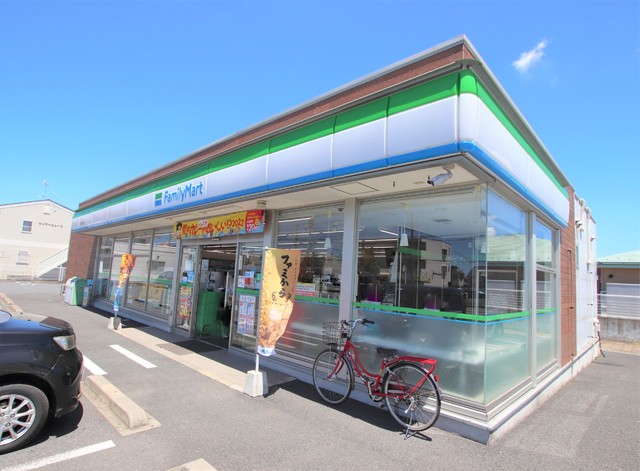 コンビニ　ファミリーマート　大松屋京葉店（コンビニ）まで450m