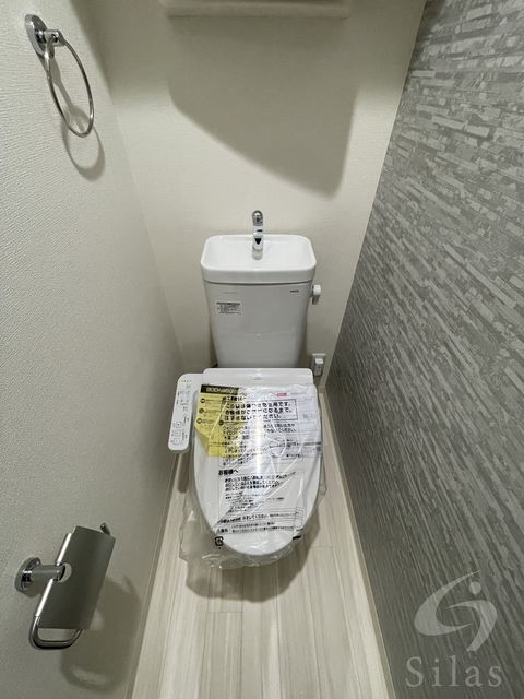 ＪＲ東海道本線 立花駅 徒歩11分 3階建 築4年のトイレ写真