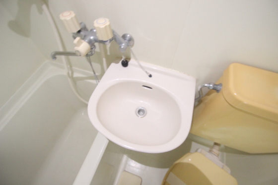 洗面設備　※別部屋の写真です