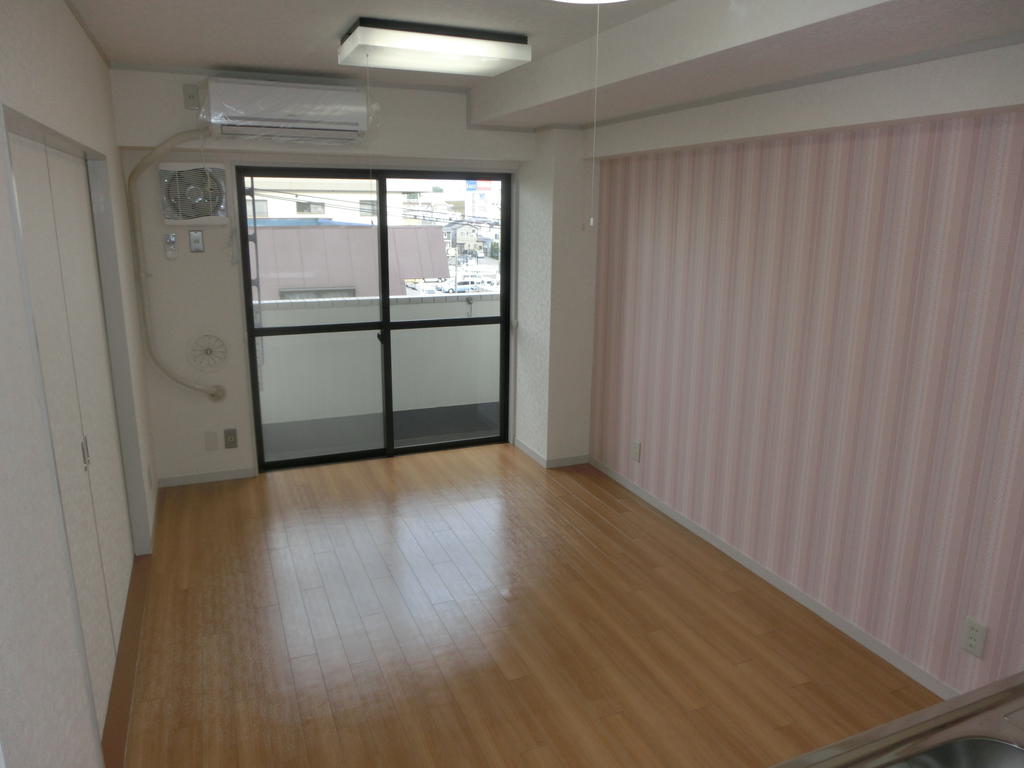 居室・リビング　DK7.5帖