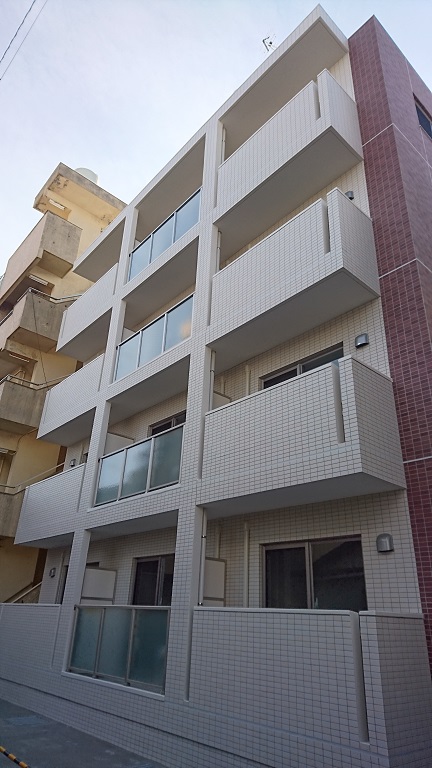 建物外観　東向きベランダで陽当たり良好です