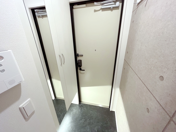 玄関　シューズボックス
