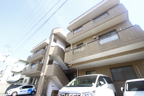 トータテ翠町マンションの建物外観