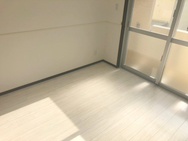 居室・リビング　※退去前の為、別部屋の写真になっております。