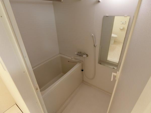 バス・シャワールーム　バス※別部屋参考写真