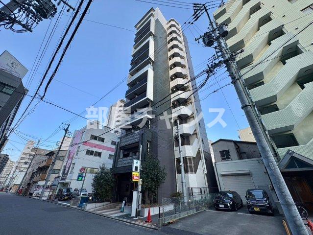 【名古屋市中区千代田のマンションの建物外観】