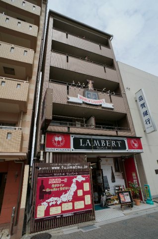 ベルステージ東山の建物外観