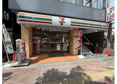 【新宿区高田馬場のマンションのコンビニ】