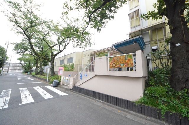 【八王子市長沼町のマンションの幼稚園・保育園】