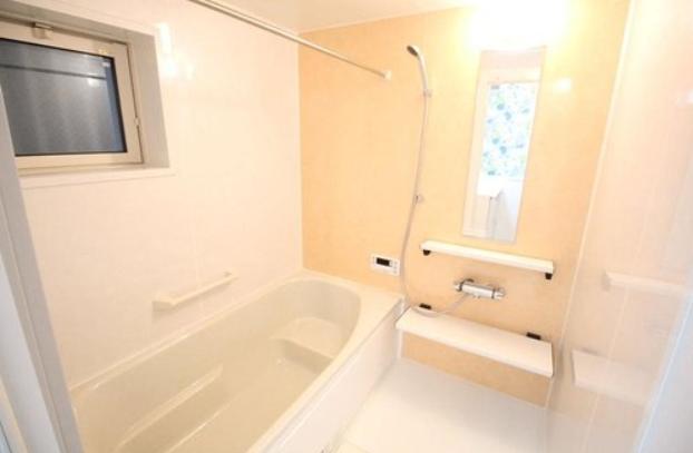 バス・シャワールーム　1坪サイズのゆったり