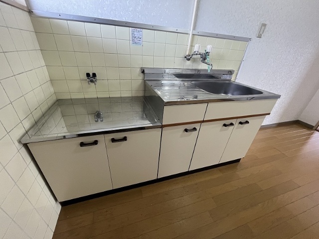 キッチン　※現況を優先します。