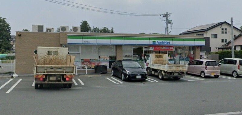 コンビニ　ファミリーマート浜北内野店（コンビニ）まで1310m