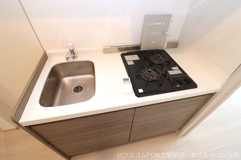 モダンアパートメント枚方岡山手のキッチン写真