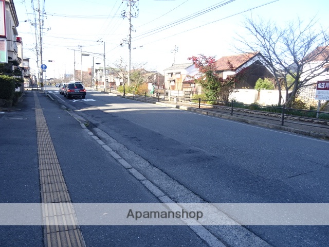 その他　前面道路（その他）まで0m