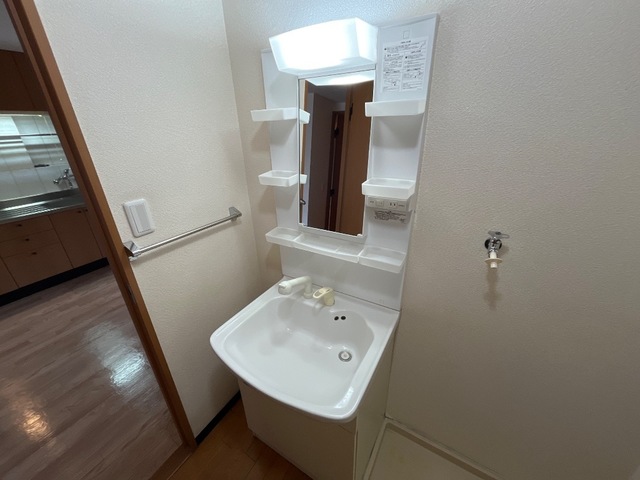 洗面設備　洗髪洗面化粧台