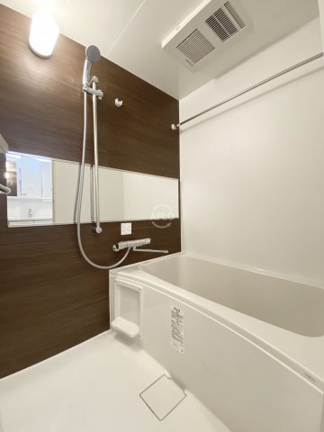 バス・シャワールーム　スプランディッド難波SOUTH　浴室