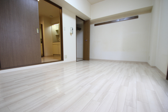 居室・リビング　※別室の参考写真です。